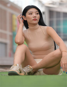 《一觉醒来我的宿敌们都想上我-综合色就爱涩涩涩综合婷婷》