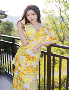 《高压监狱第二部禁闭-女友年轻的继牳2》
